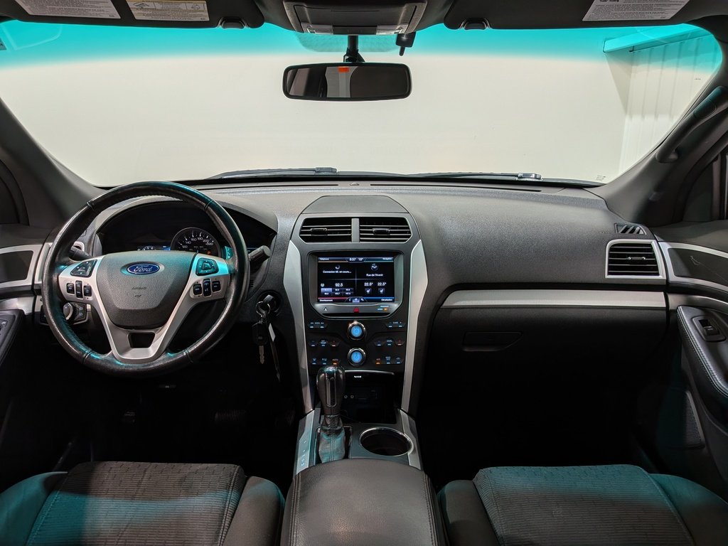 2013 Ford Explorer 4WD 4dr XLT White Val-David - photo #12