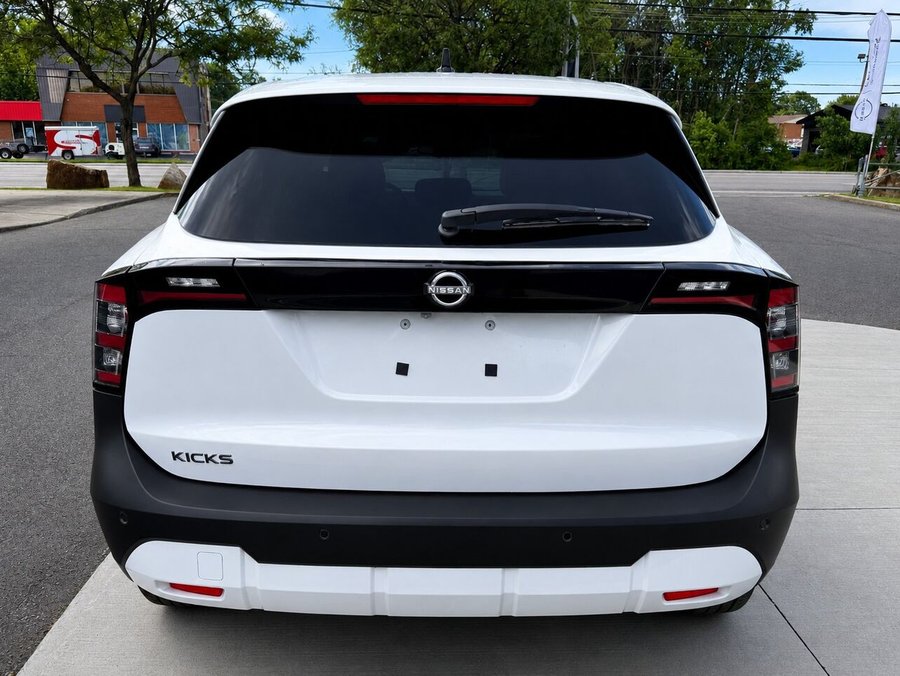 2026 NISSAN Kicks 2026 Fresh Powder