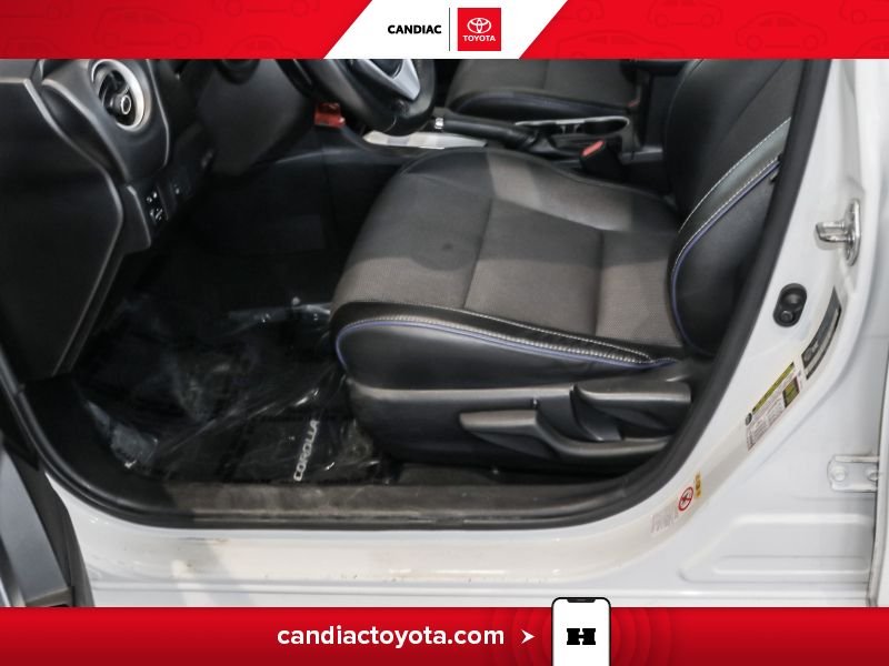 Toyota Corolla 2017 Blanc Blainville - photo #16