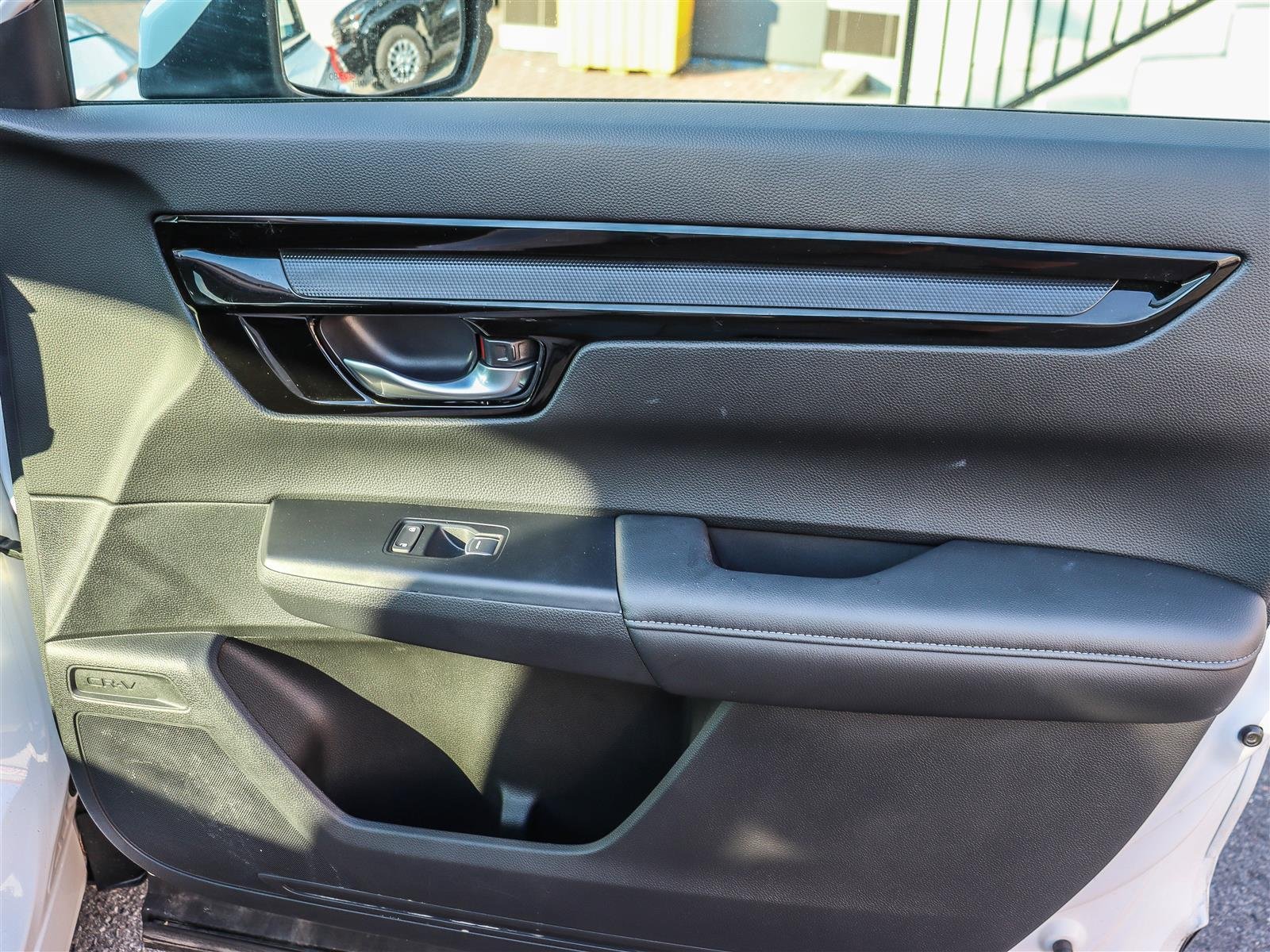 Honda CR-V Sport 2024 White Ottawa & Gatineau - photo #16