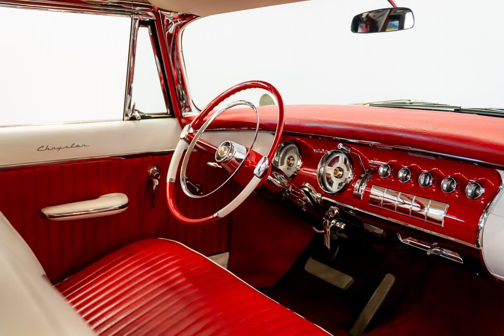 Chrysler New Yorker PRIX IN USD St.Regis | CAR IN MILES 1955 Rouge Montréal - photo #34