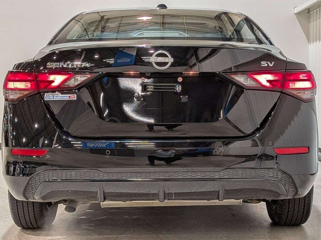 2024 Nissan Sentra SV CVT Black Val-David - photo #4
