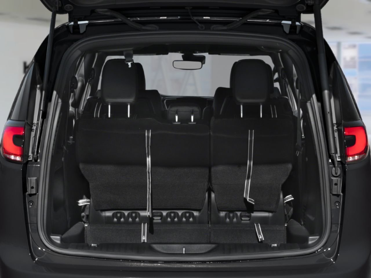 2026 CHRYSLER Pacifica Select TA Diamond Black Crystal Pearl Ottawa & Gatineau - photo #6