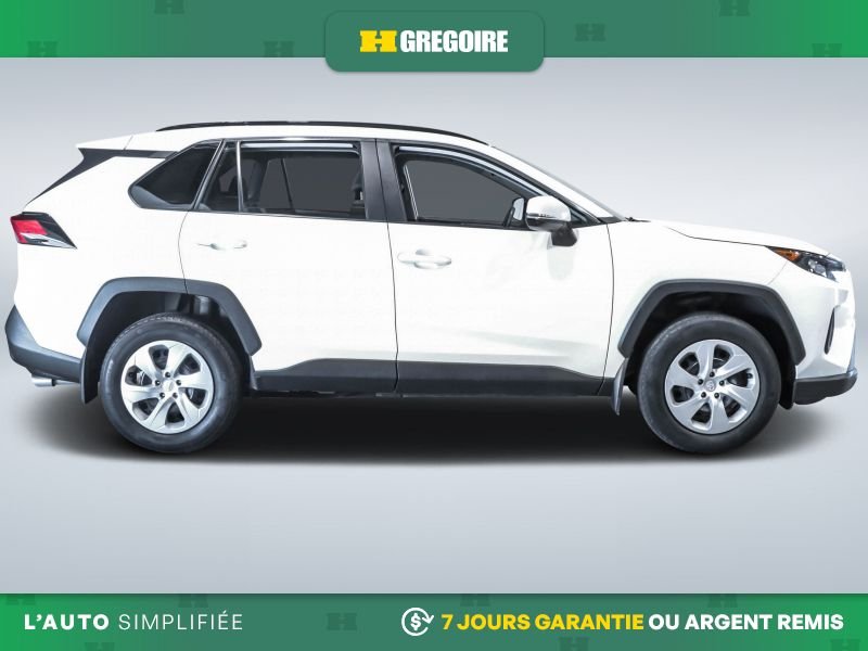 2021 Toyota Rav 4 White Laval - photo #10