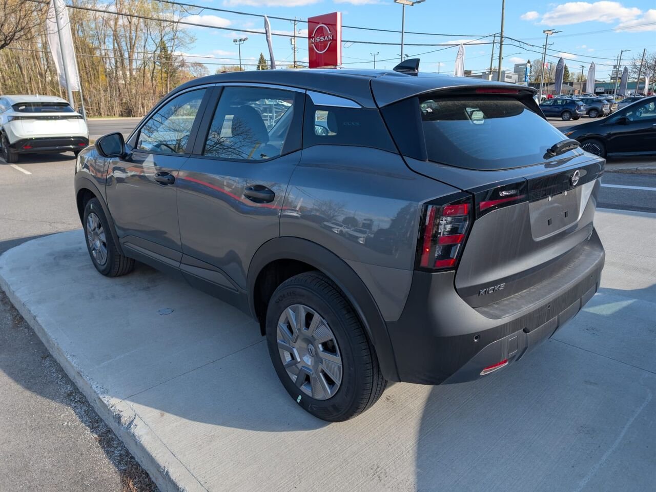 NISSAN Kicks KICKS S 2026 Gris poudre métallisé Châteauguay - photo #11