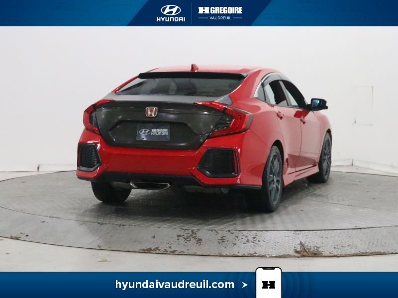 2019 Honda Civic Red Laval - photo #10