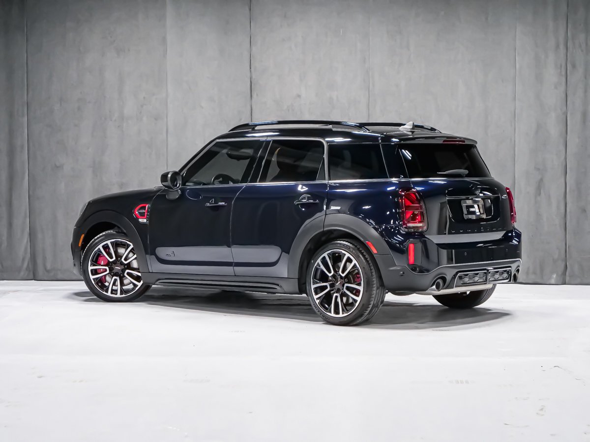 MINI Countryman John Cooper Works 2023 Bleu Montréal - photo #2