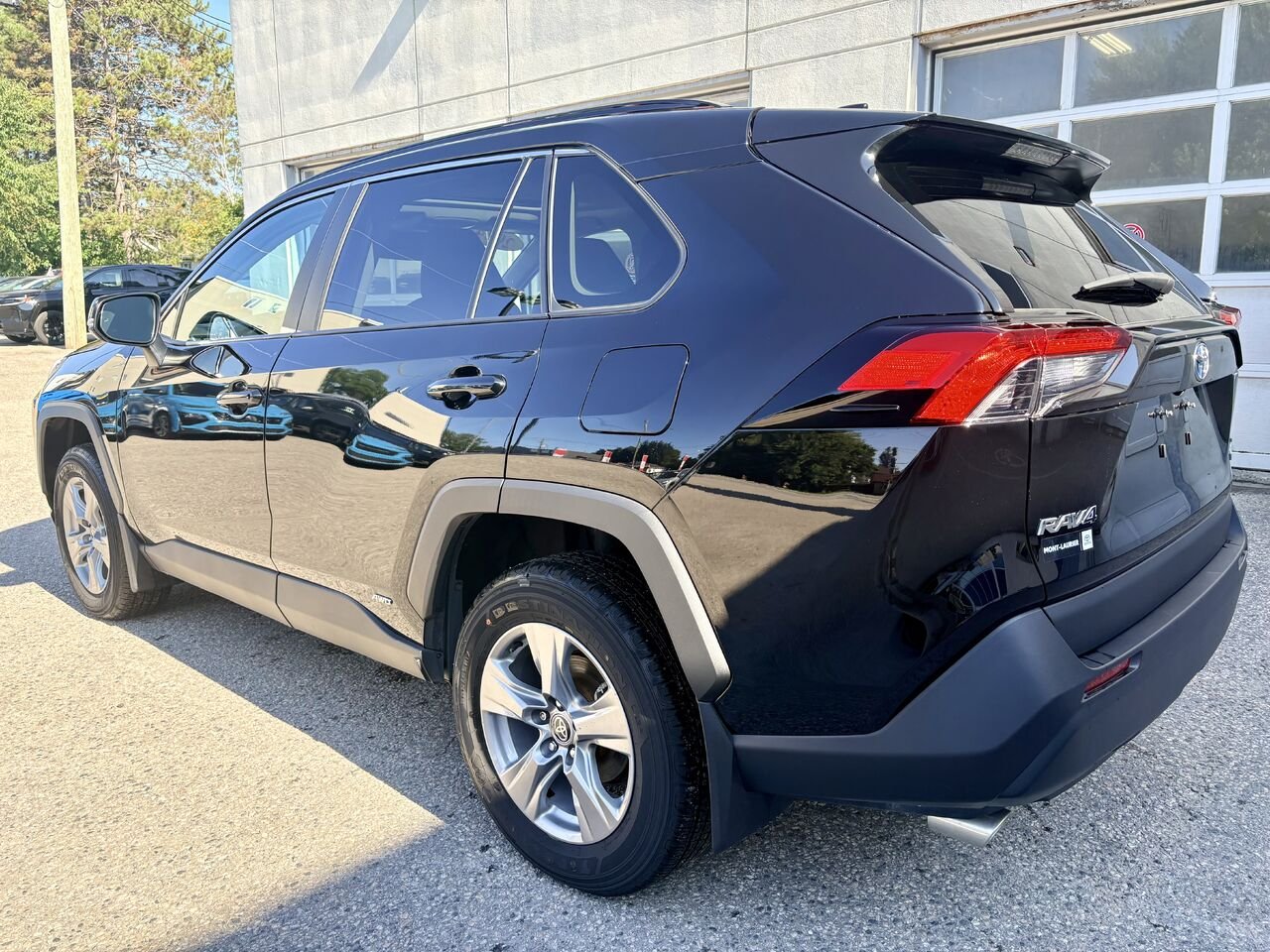 2024 Toyota RAV4 Black Mont-Laurier - photo #10