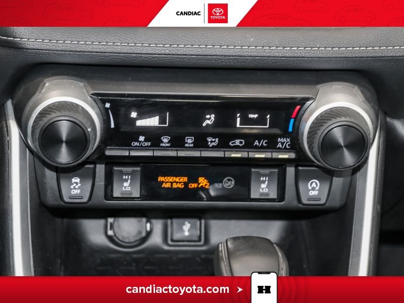 2022 Toyota Rav 4 Silver Blainville - photo #25