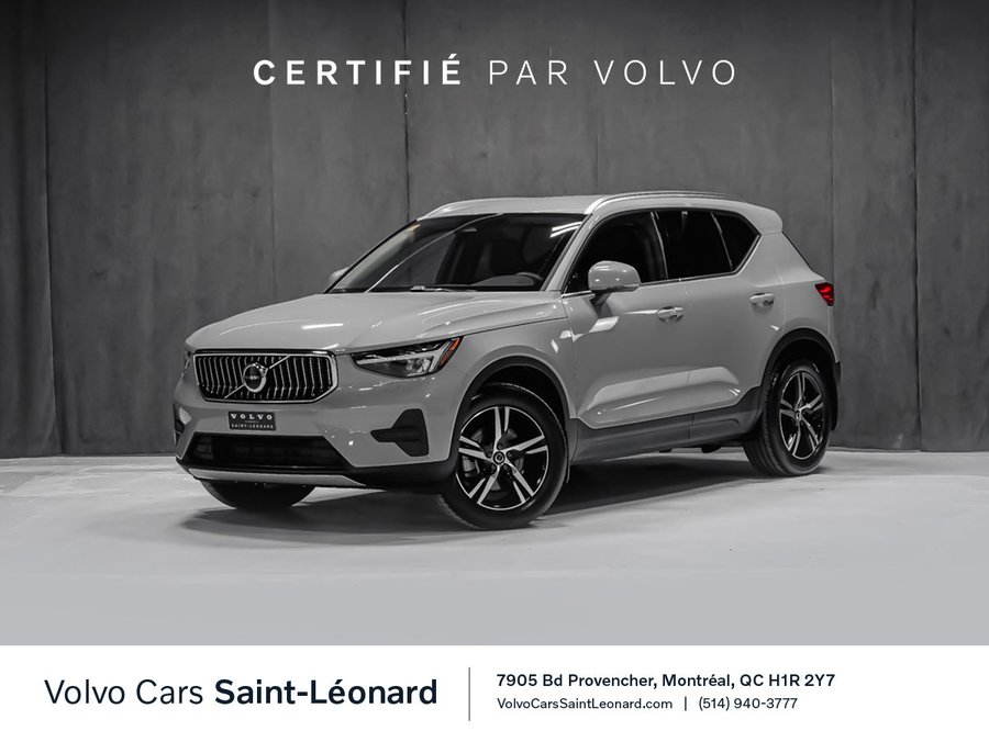2025 Volvo XC40 B5 CORE BRIGHT CLIMATE Grey