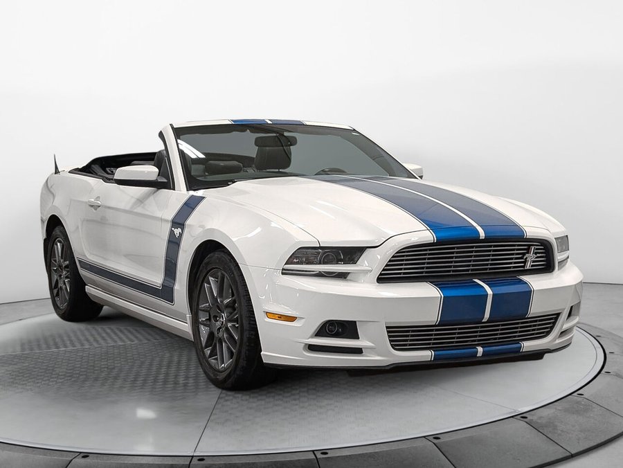 Ford MUSTANG Convertible V6 Premium Automatique 2013 Blanc
