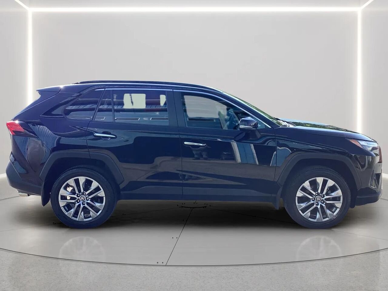 2023 TOYOTA RAV4 LIMITED AWD Black Gatineau - photo #5