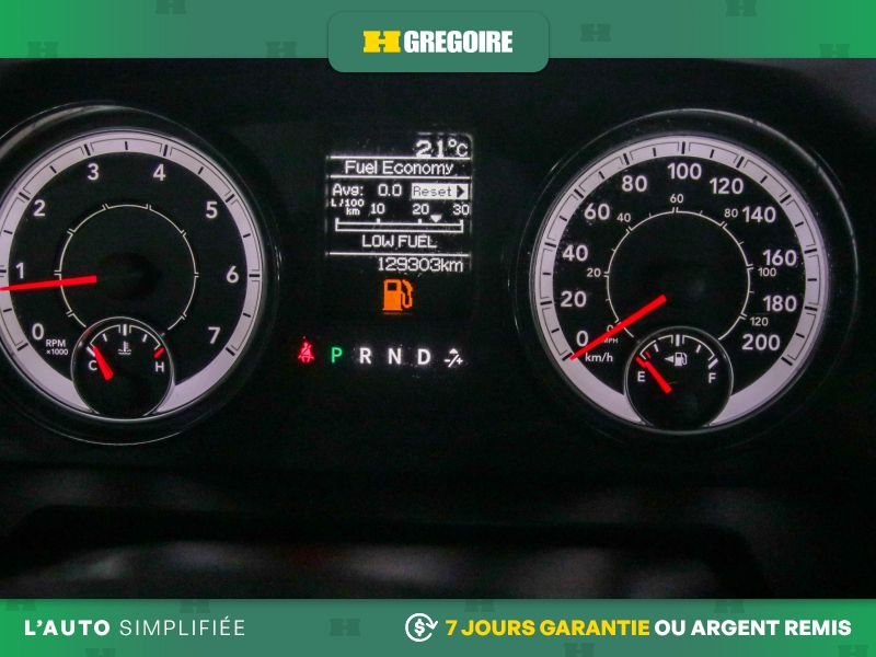 Ram 1500 729088 | ST AWD AUTO A/C GR ELECT MAGS CAM RECUL BLUETOOTH 2019 Noir Laval - photo #10