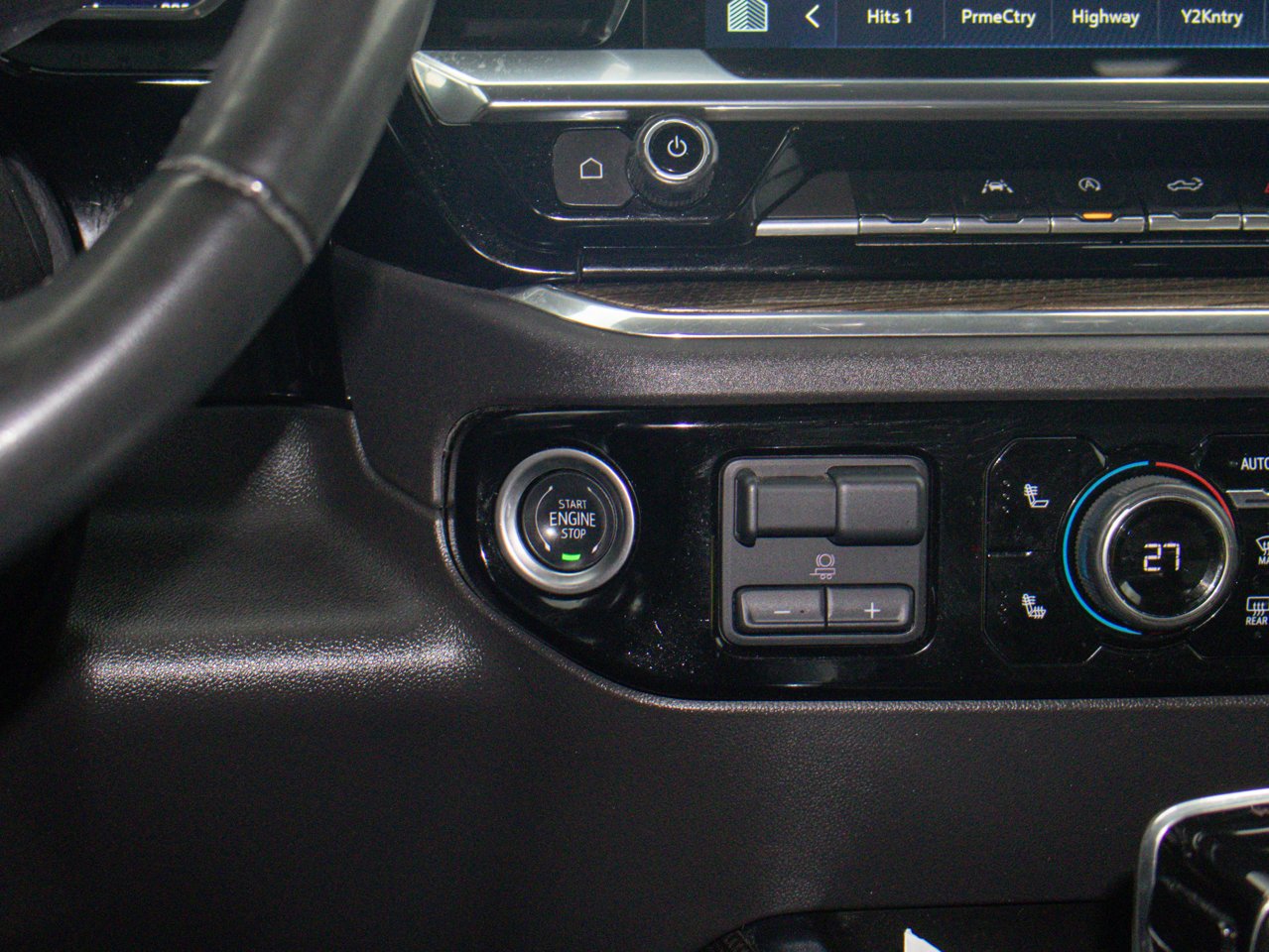 2024 Chevrolet Silverado 1500 4WD Crew Cab 147 RST Black Sherwood Park - photo #25