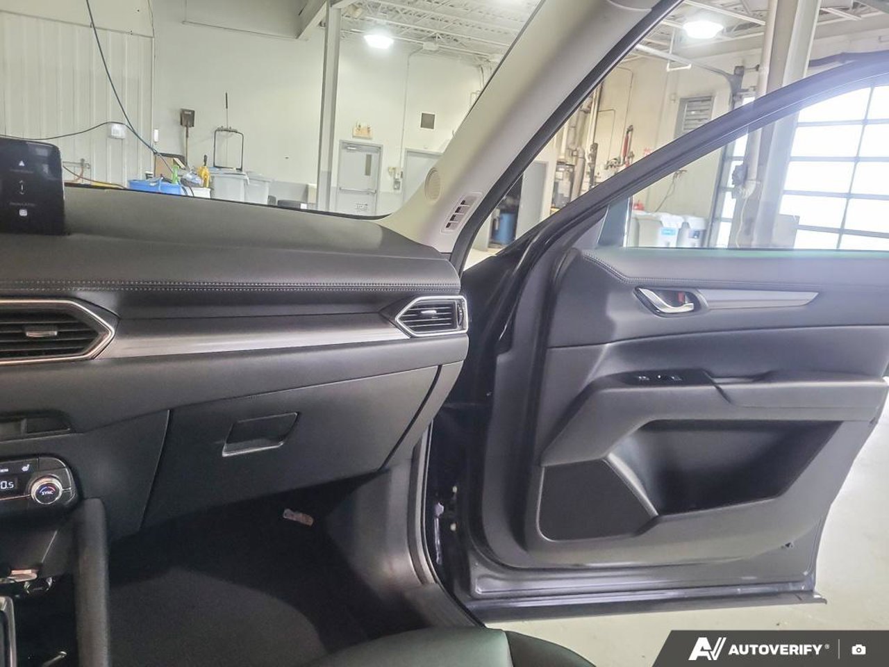 Mazda CX-5 JM3KFBCL7R0508494 2024 Gris Mirabel - photo #27