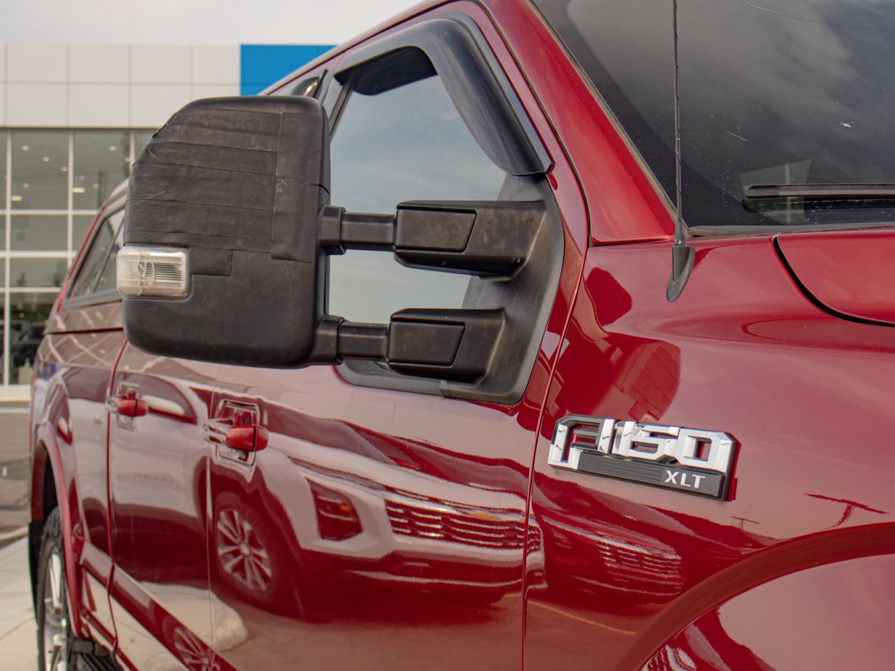2018 Ford F-150 XLT 4WD SuperCrew 5.5' Box Red Sherwood Park - photo #16
