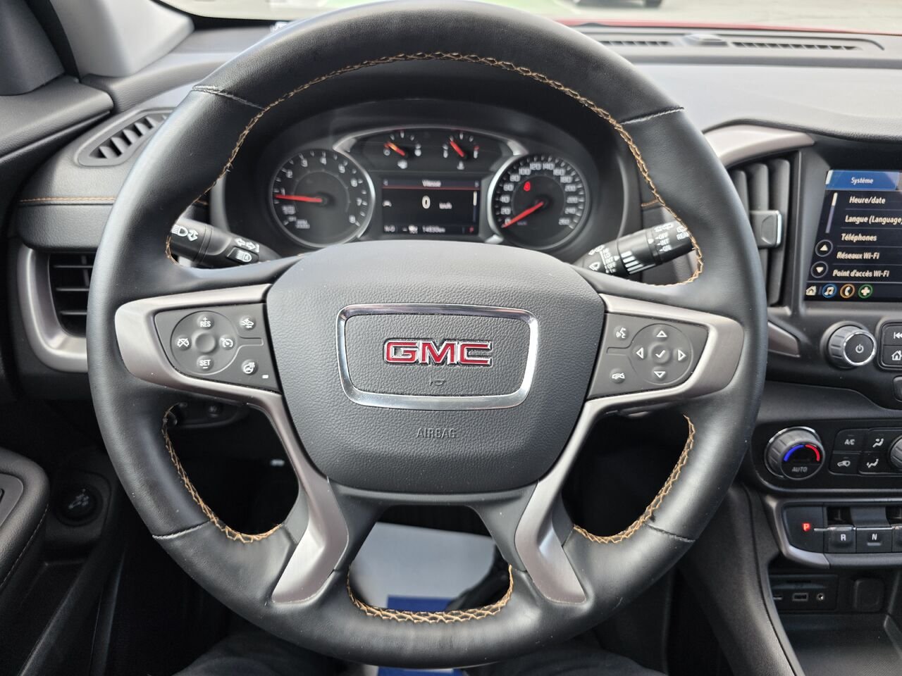 2024 GMC Terrain AT4 Red Rouyn-Noranda - photo #13