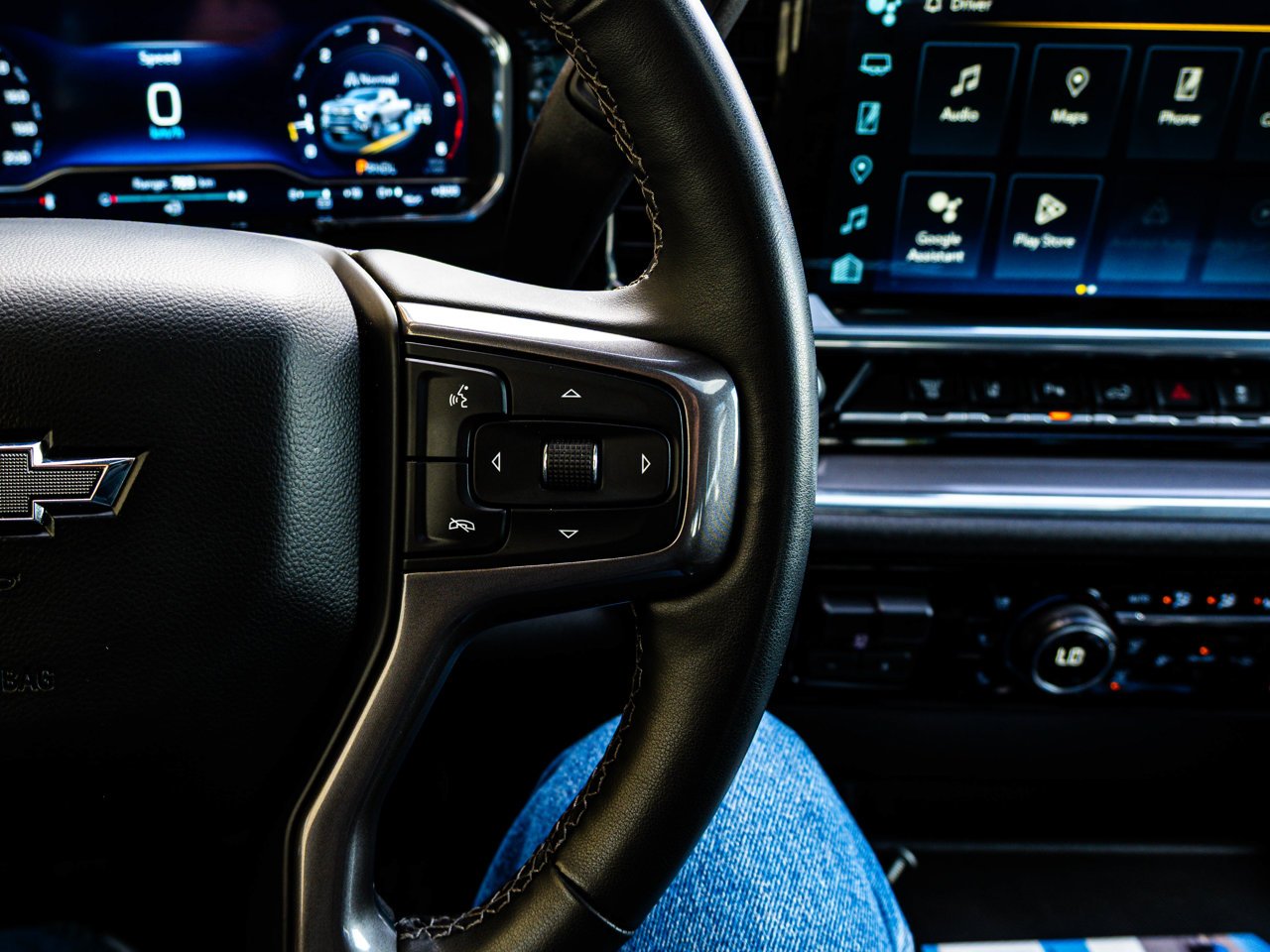 2024 Chevrolet Silverado 3500HD 4WD Crew Cab 159 High Country Black Sherwood Park - photo #24