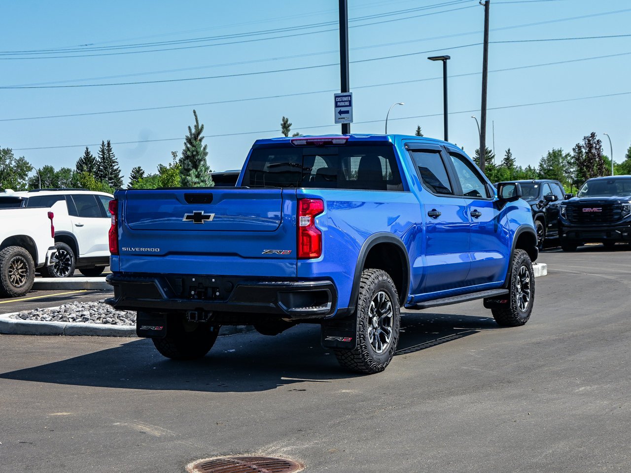 2024 Chevrolet Silverado 1500 4WD Crew Cab 147 ZR2 Blue Sherwood Park - photo #11