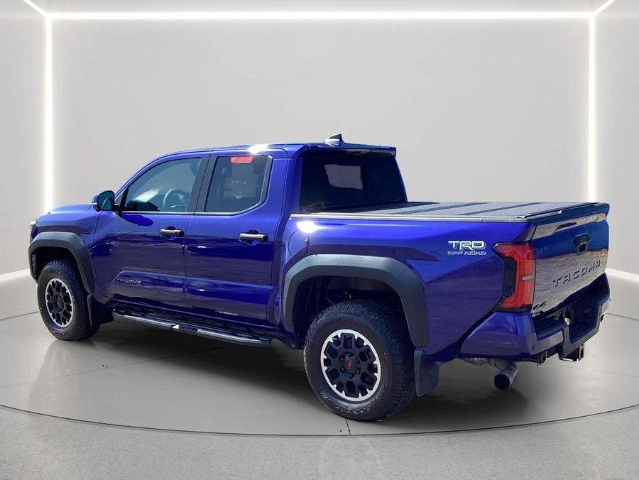 Toyota Tacoma 2024 2024 Bleu choc métallisé
