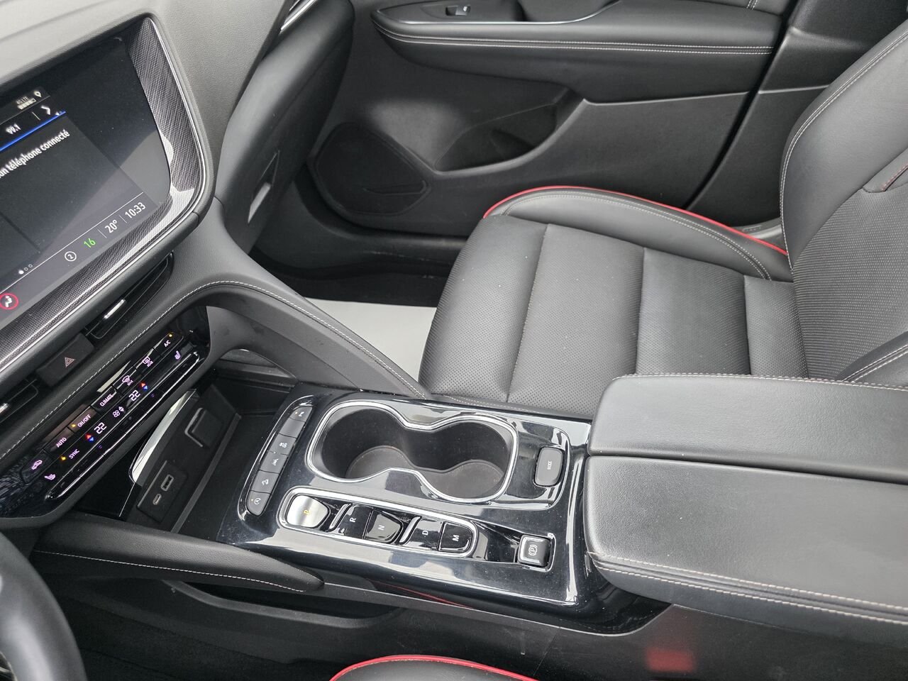 Buick Envision Essence 2022 Blanc Rouyn-Noranda - photo #15