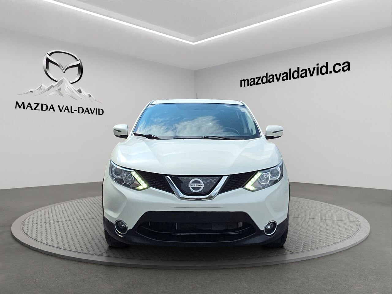 Nissan Qashqai 2018 Blanc Val-David - photo #2