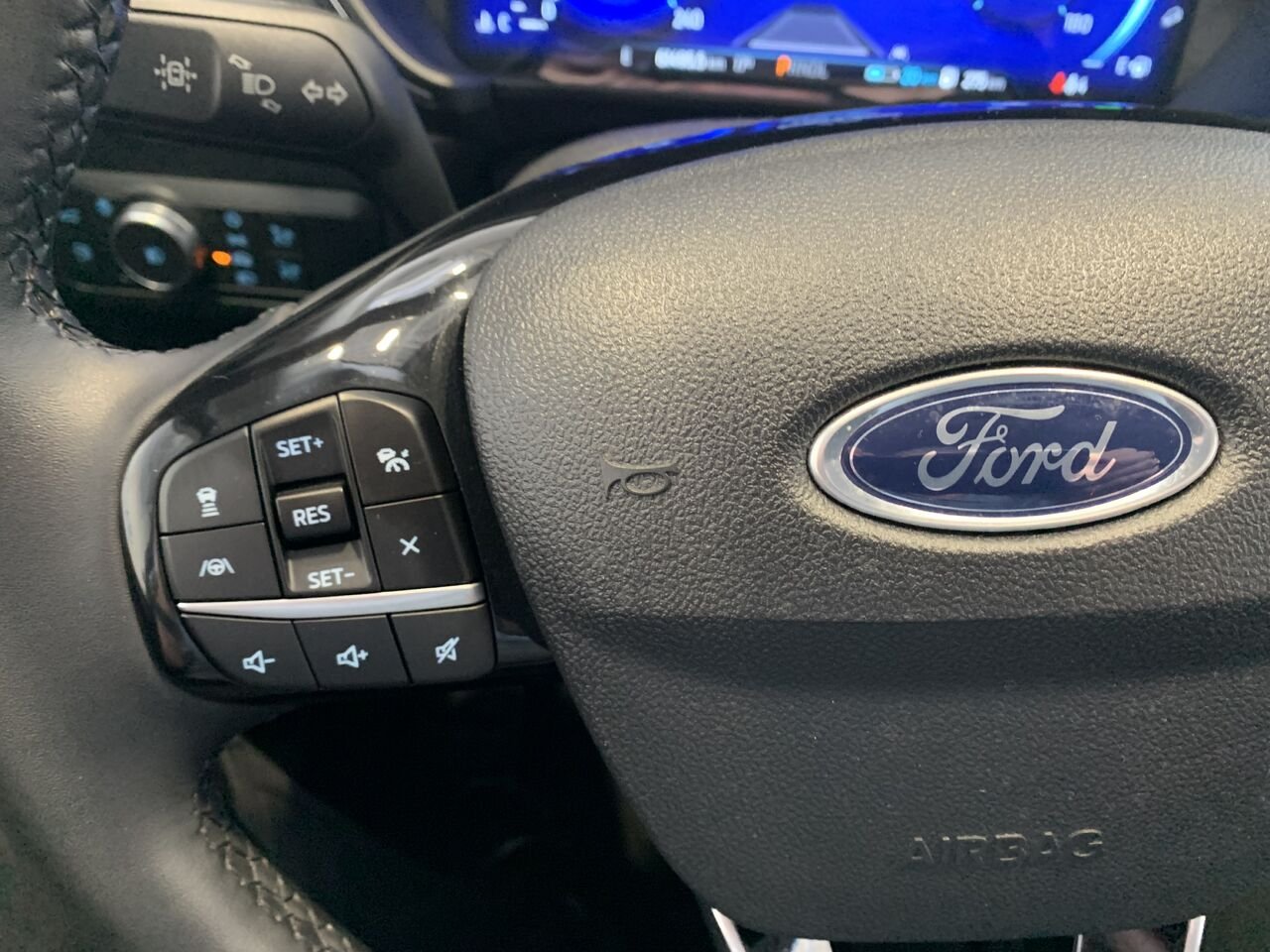 Ford Escape TITANIUM PHEV ESCAPE TITANIUM PHEV 2022 Bleu Châteauguay - photo #37