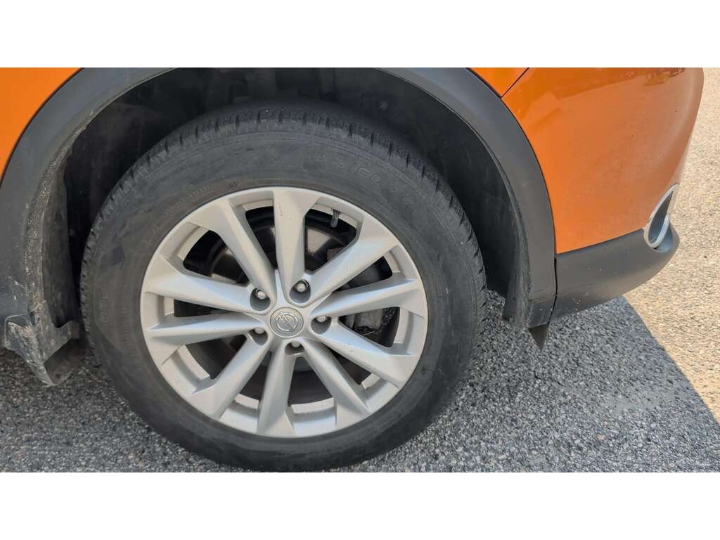 Nissan Qashqai 2017 Orange Gatineau - photo #9