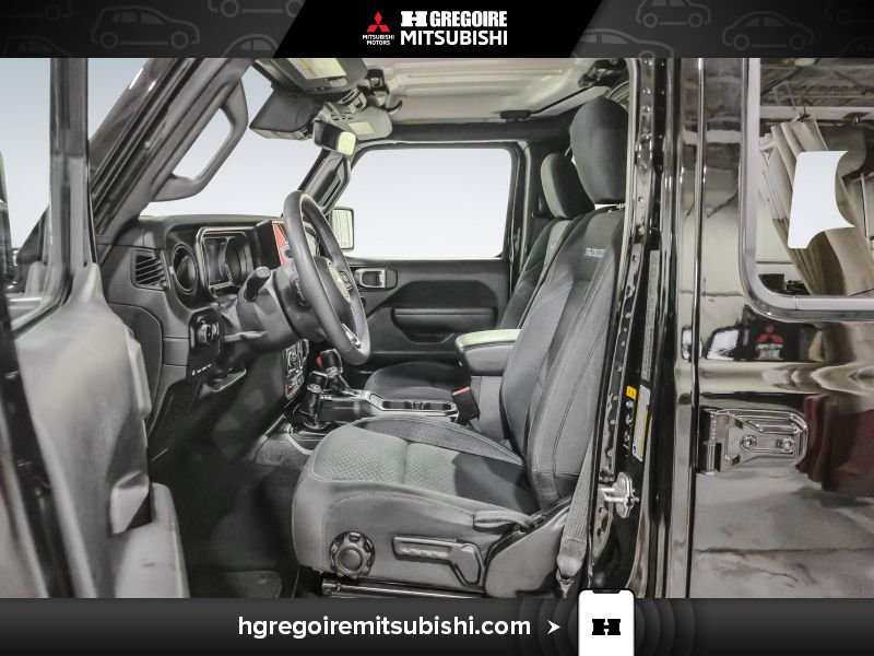 2024 Jeep Wrangler Black Blainville - photo #13