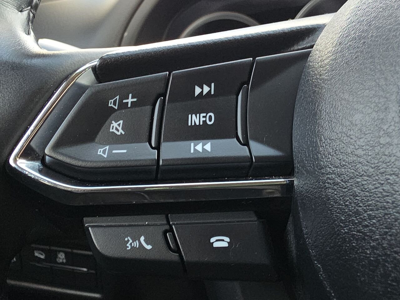 Mazda CX-5 GS TI, toit ouvrant, cruise control, volant chauffant 2022 Rouge Val-David - photo #9