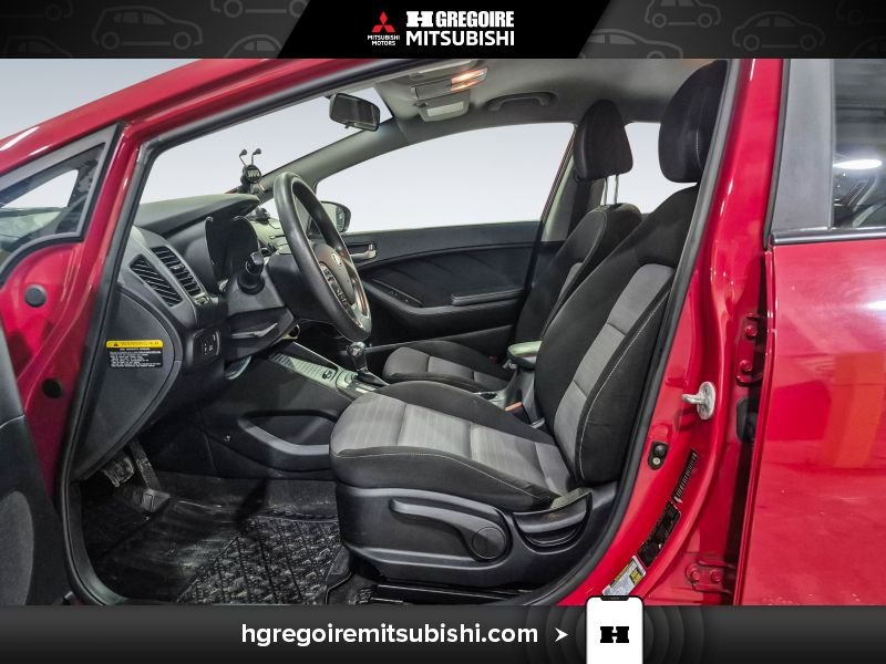 Kia Forte MA4427 | LX+ Auto Sieges-Chauf Bluetooth MP3/USB/Cruise 2015 Rouge Laval - photo #13