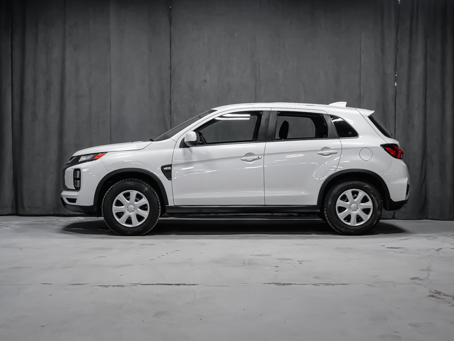 2021 Mitsubishi RVR ES