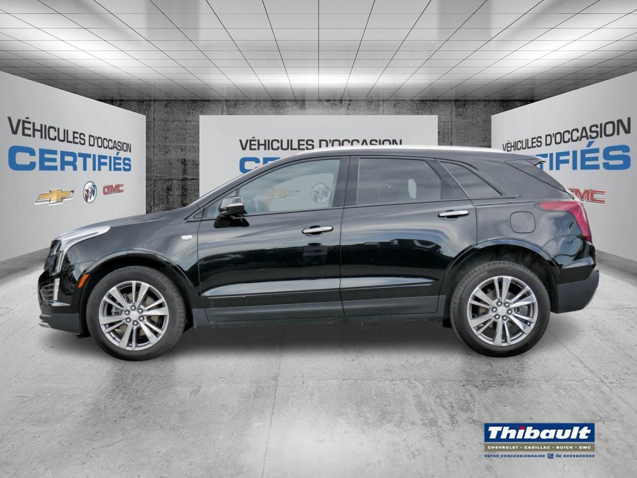 Cadillac XT5 2022 Cadillac XT5 Premium Luxury AWD 2022 NOIR STELLAIRE METALLISE Granby - photo #1