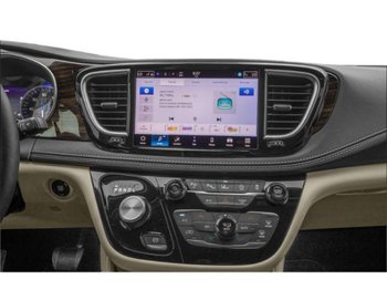 Chrysler Pacifica Limited