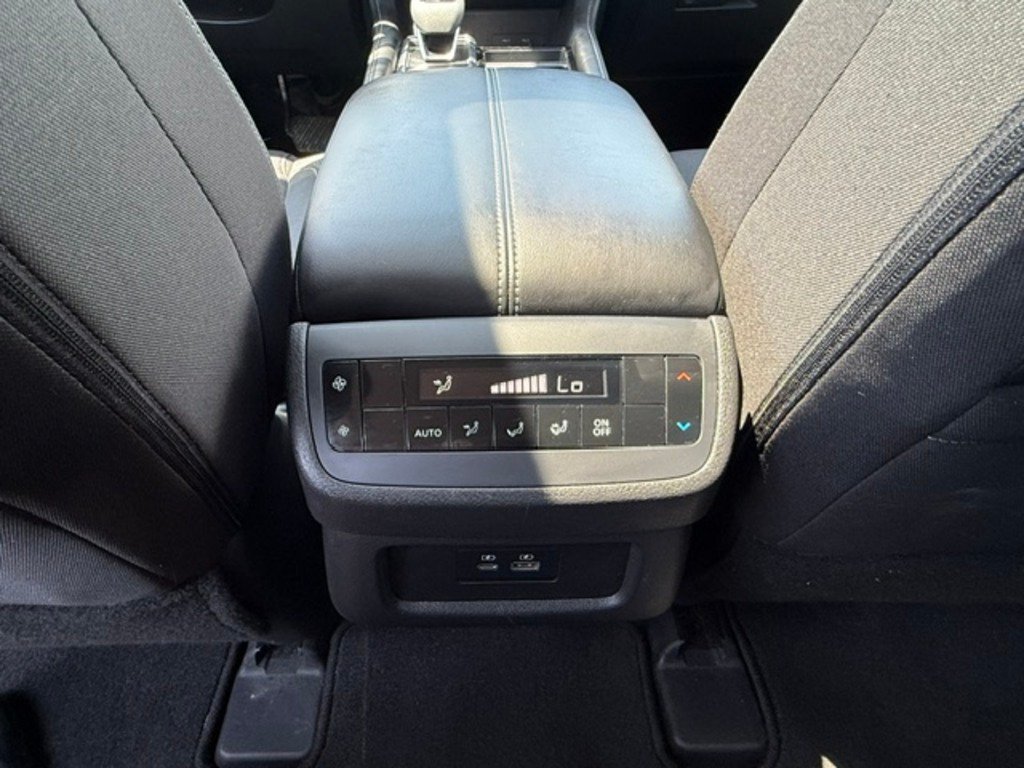 2024 Nissan Pathfinder Black Saint-Basile-le-Grand - photo #17