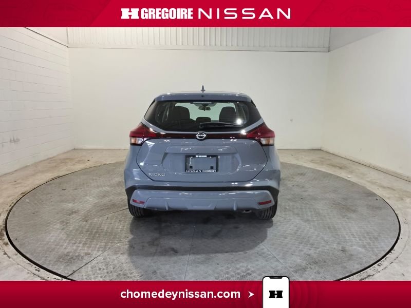 Nissan Kicks 2024 Gris Blainville - photo #8