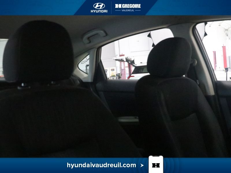 2019 Nissan Sentra Grey Blainville - photo #30