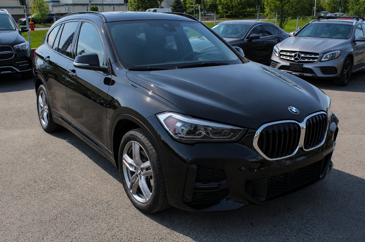 BMW X1 VIN: WBXJG9C02M5T13773 2021 Noir Sainte-Rose - photo #4