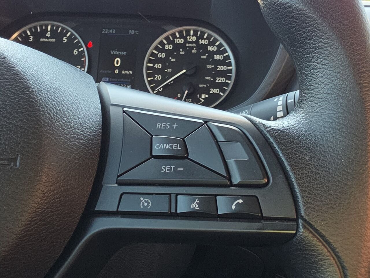 2024 Nissan Sentra S Plus CVT, caméra de recul, commande audio au volant, Apple Carplay Black Val-David - photo #10