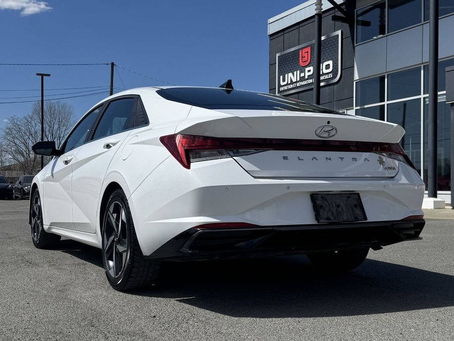 2023 Hyundai Elantra Hybrid 2023 White