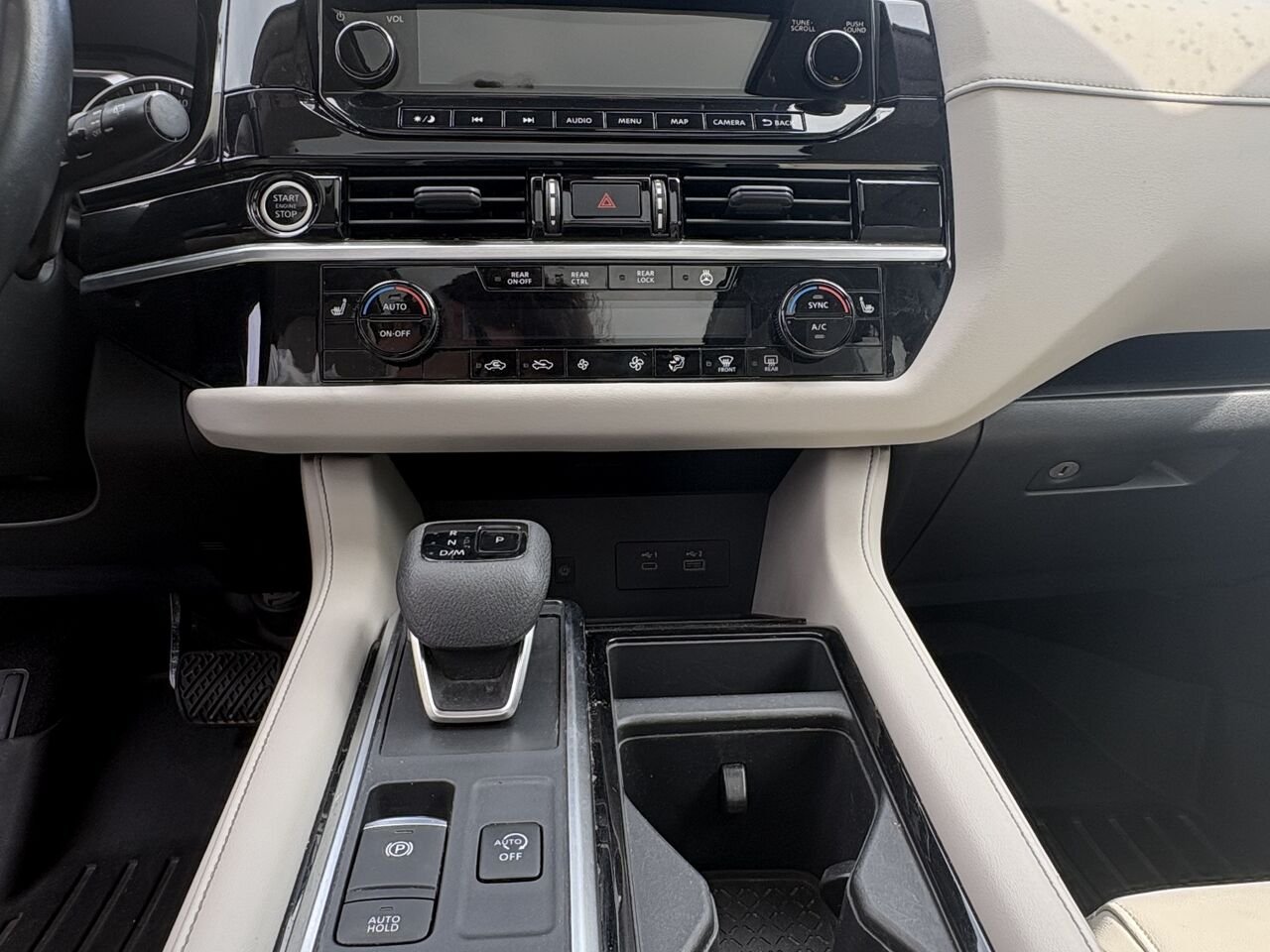 Nissan Pathfinder 2022 Blanc Mont-Laurier - photo #5