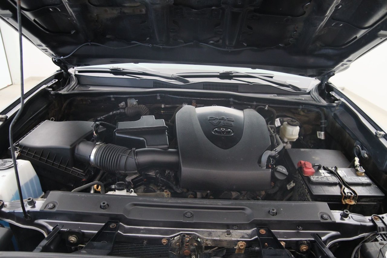 2020 Toyota Tacoma VIN 5TFDZ5BN4LX050456 Grey Baie-Comeau - photo #14