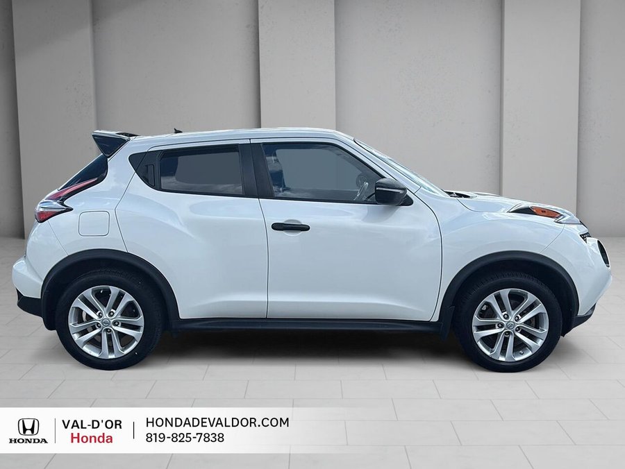 Nissan JUKE CVT familiale 5 portes traction intégrale SV 2016 2016 Blanc