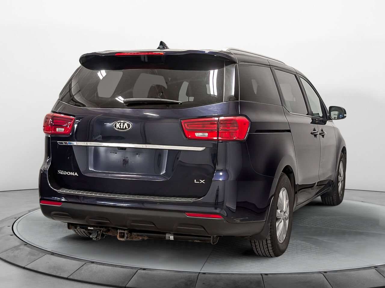 2020 Kia Sedona LX TA Blue Sherbrooke - photo #3