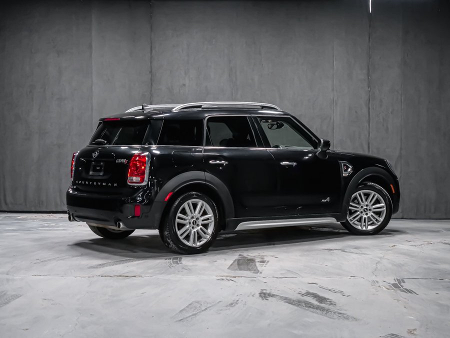 2020 MINI Countryman COOPER S Black