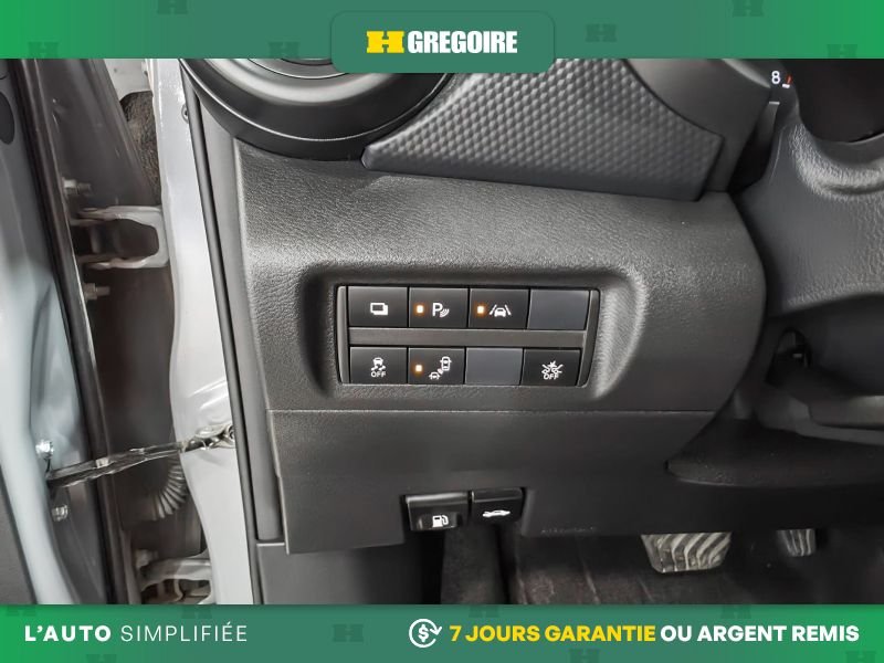 Nissan Kicks 822359 | S * Caméra * Bluetooth * A/C * à partir 2.99% 2024 Gris Laval - photo #15