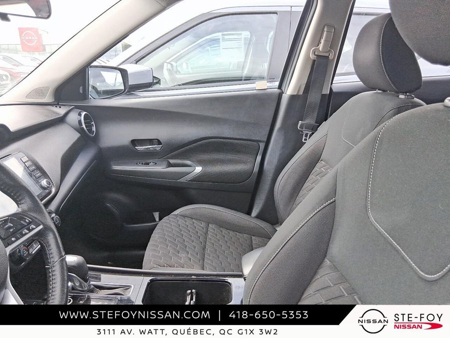 Nissan Kicks SV TA S6749 2024 Gris
