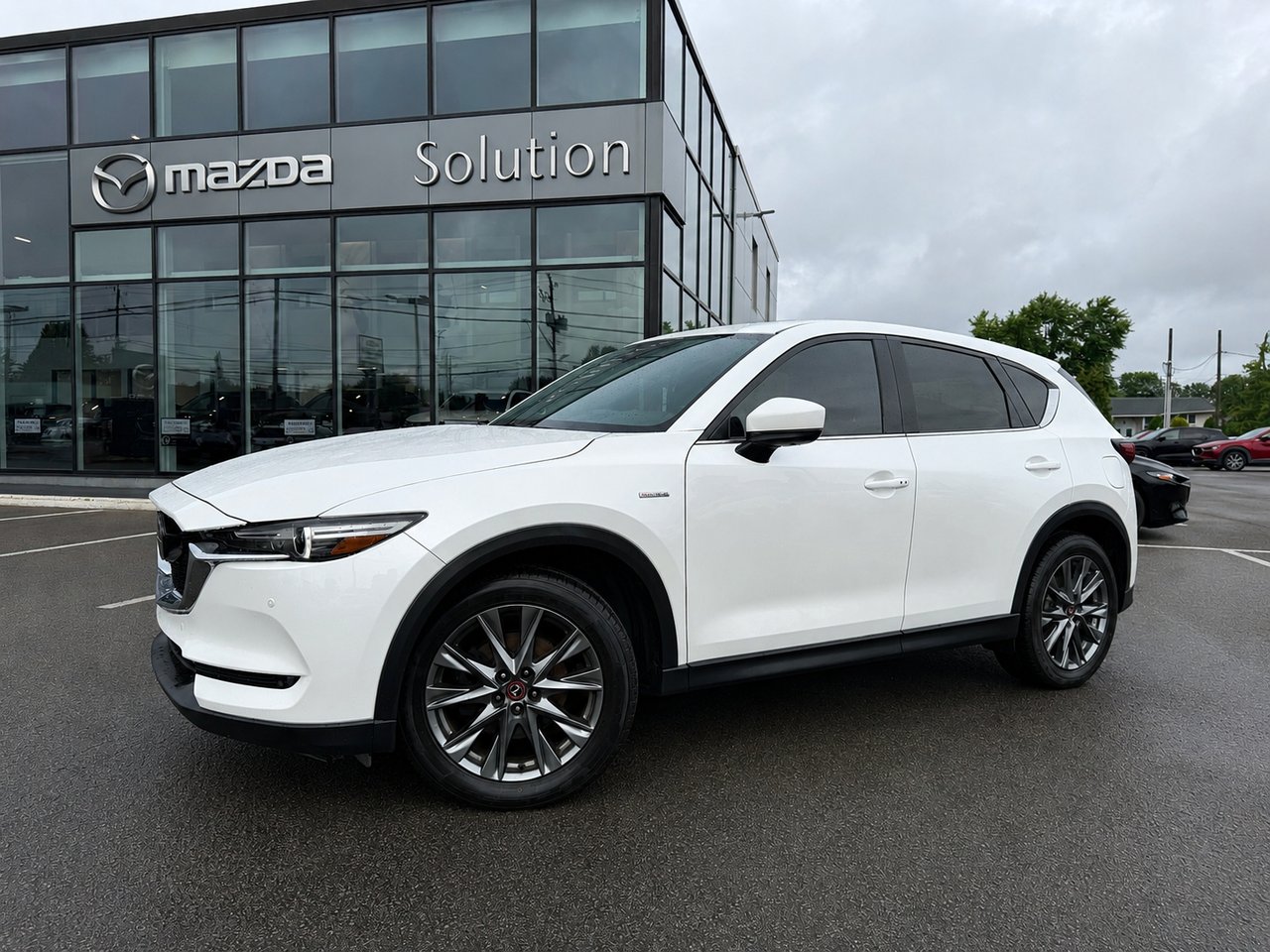 MAZDA CX-5 SIGNATURE Édition 100e anniversaire 2021 Blanc Châteauguay - photo #0