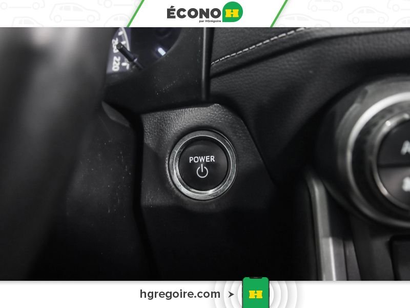 Toyota Rav 4 821073 | HYBRID XLE AWD TOIT MAGS CAM RECULE 2024 Blanc Laval - photo #11