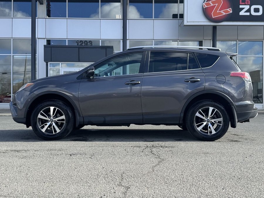 Toyota RAV4 XLE 2016 2016 Gris